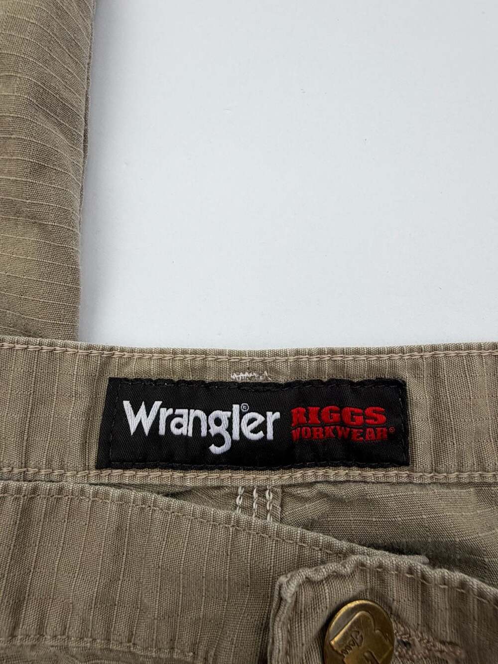Wrangler Riggs Workwear Ripstop Ranger Cargo Pants Size 40x32 Tan - Picture 5 of 5